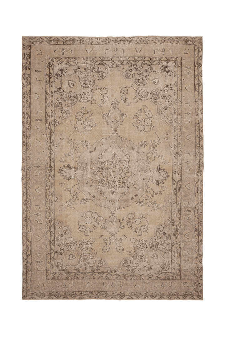 Vintage Isparta Turkish Oversize Rug 8x11 ft — Beige & Brown Floral