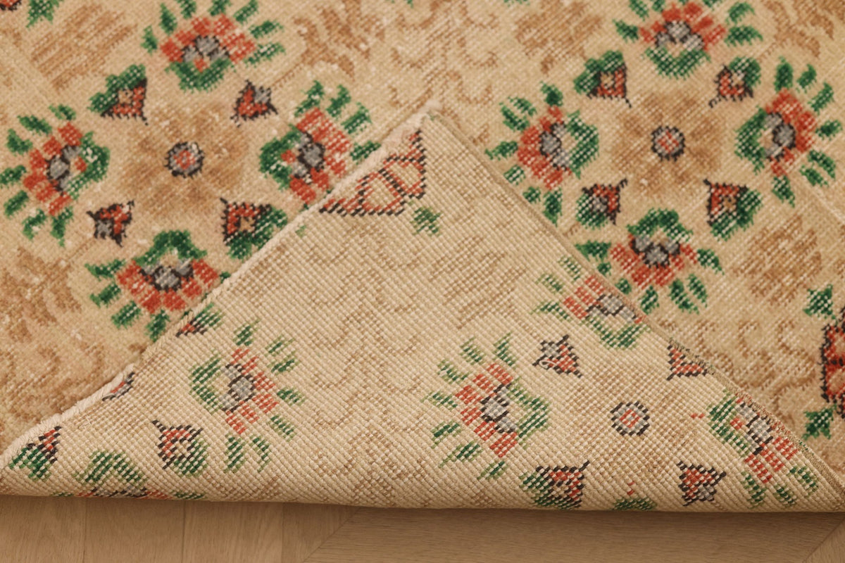 Vintage Isparta Turkish Area Rug 4x7 ft — Beige & Brown Floral
