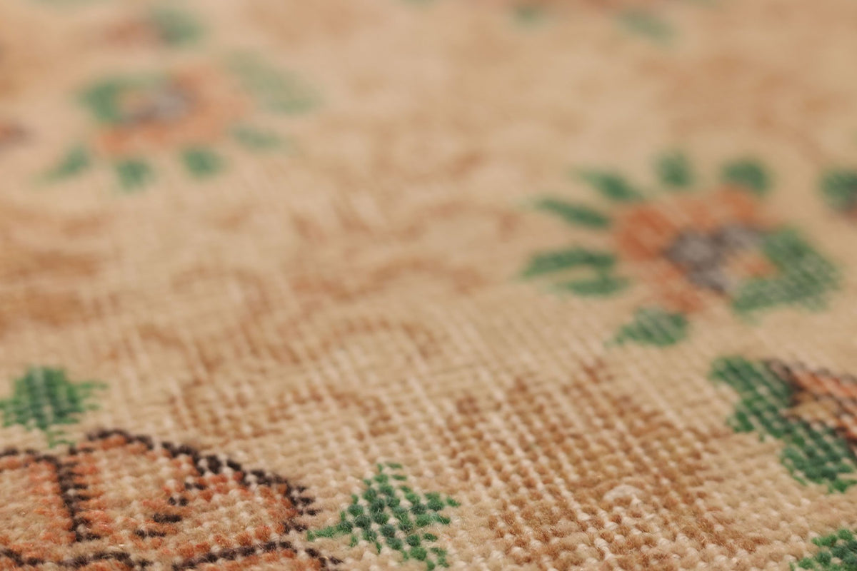 Vintage Isparta Turkish Area Rug 4x6 ft — Beige & Green Floral