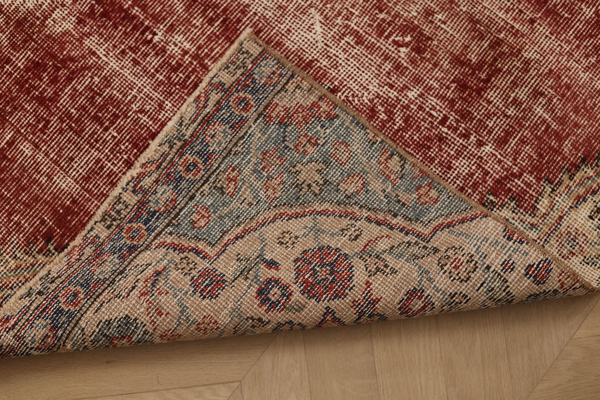 Vintage Isparta Turkish Runner Rug 2x10 ft — Red & White Distressed