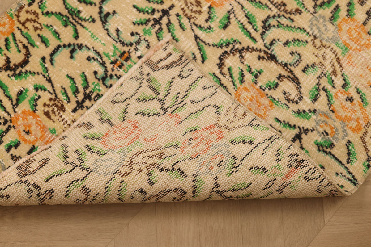 Vintage Manisa Turkish Runner Rug 2x8 ft — Beige & Green Floral