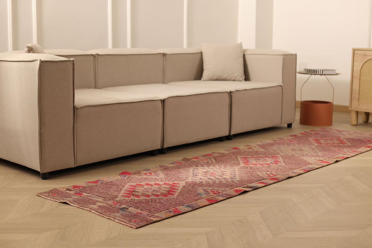Akhiron Persian Style Runner Rug