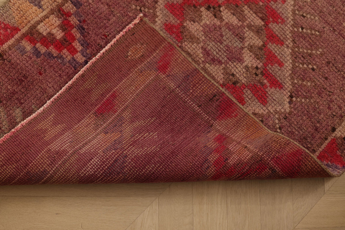 Akhiron Persian Style Runner Rug