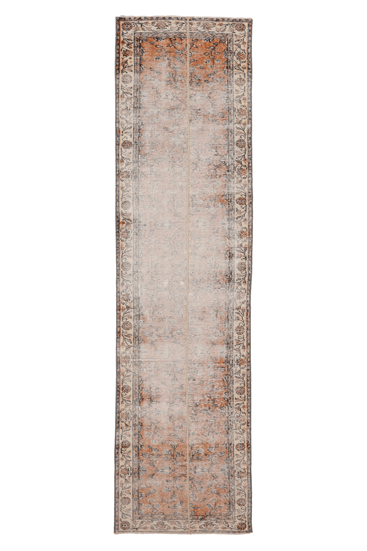 Vintage Isparta Turkish Runner Rug 2x9 ft — Beige & Orange Patchwork
