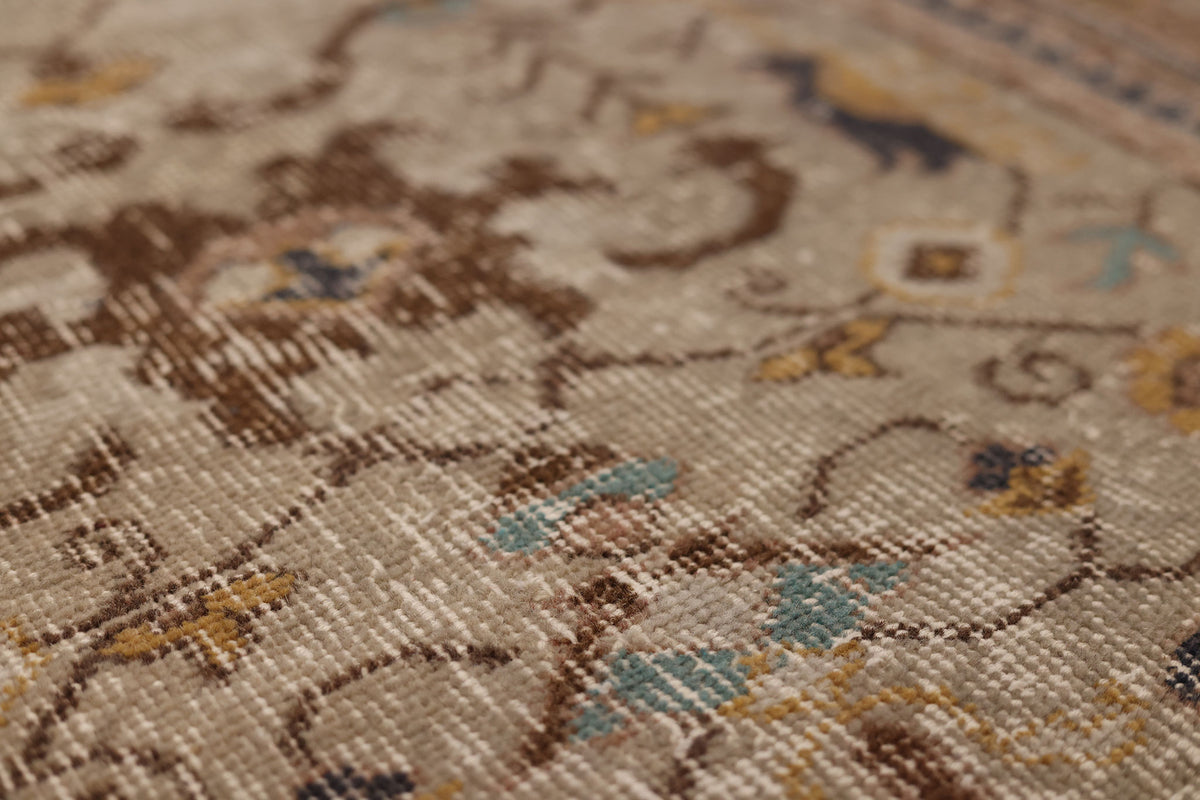 Vintage Isparta Turkish Runner Rug 3x10 ft — Gray Floral