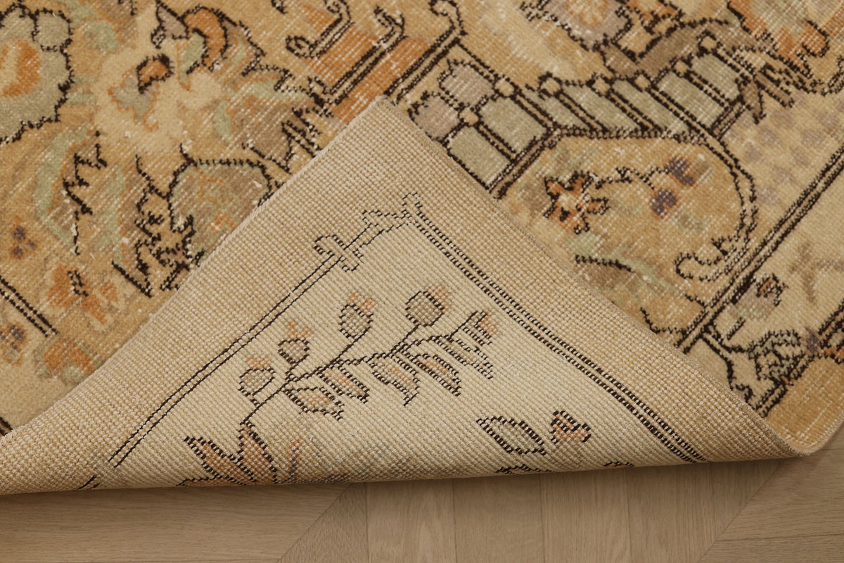 Vintage Isparta Turkish Runner Rug 2x10 ft — Beige & Brown Floral