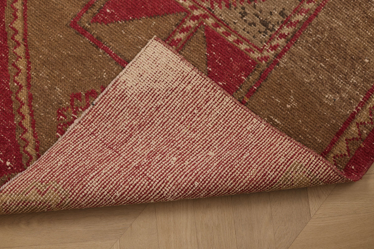 Vintage Malatya Turkish Runner Rug 3x8 ft — Red & Brown Geometric (No. 21388)