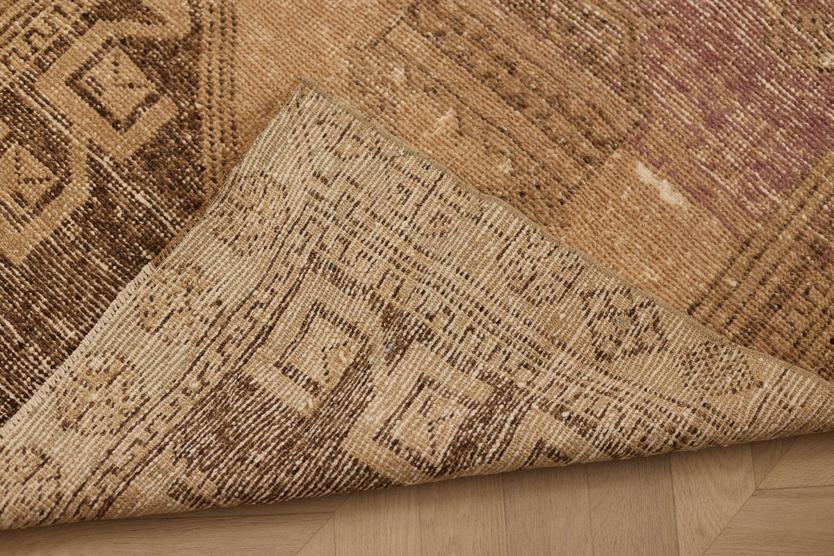 Vintage Malatya Turkish Runner Rug 3x9 ft — Brown & Pink Geometric