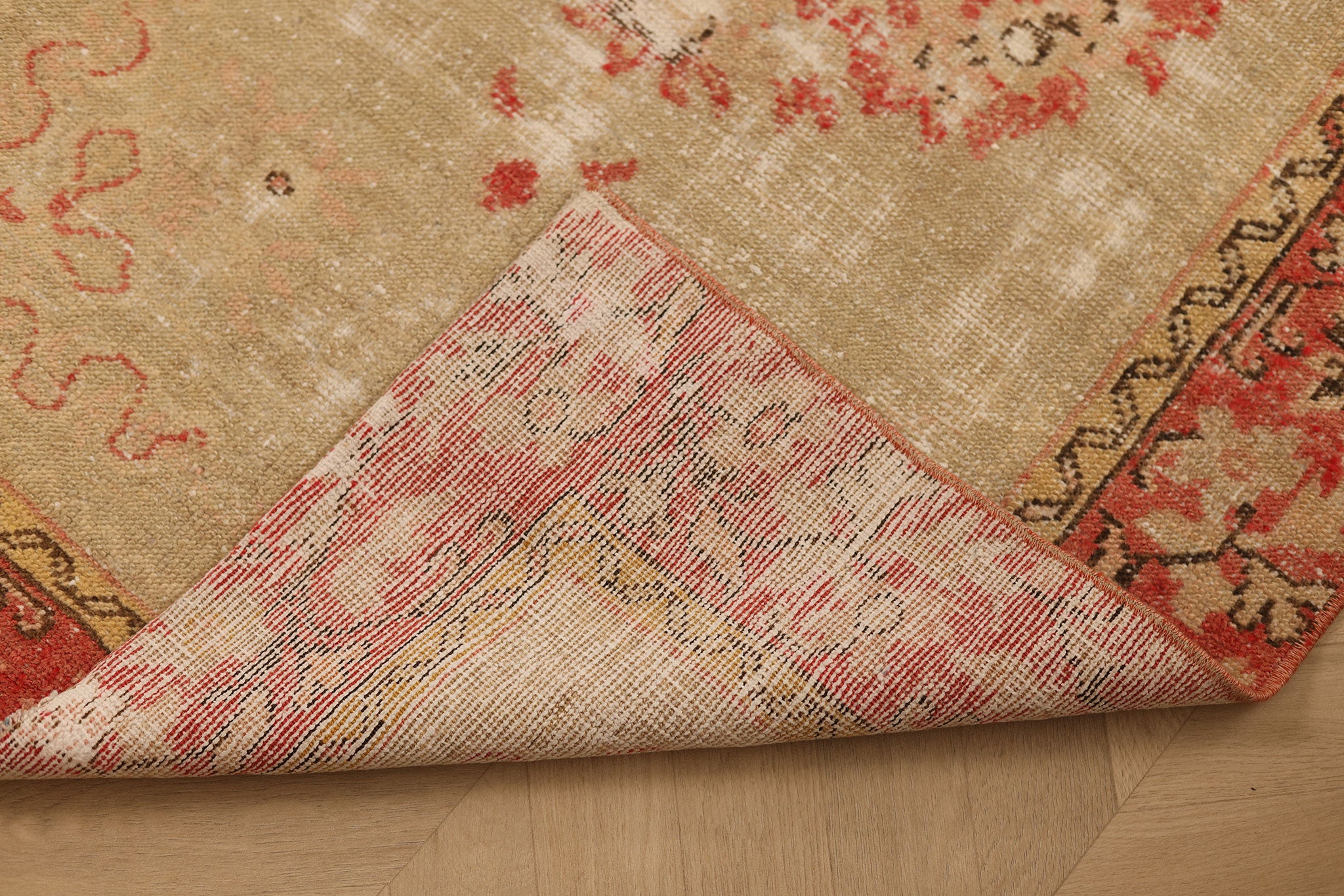 Vintage Denizli Turkish Runner Rug 3x4 ft — Beige & Red Floral