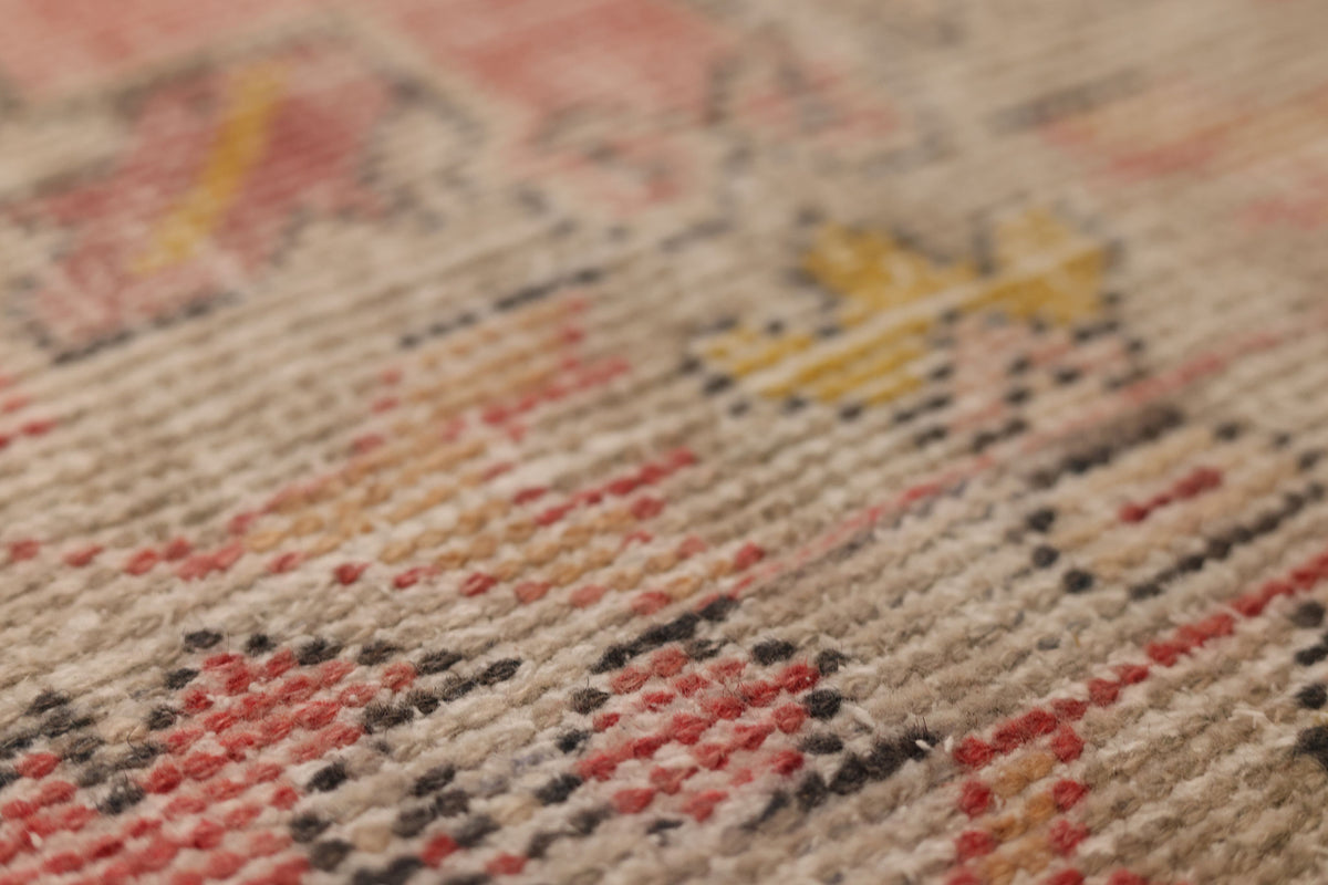 Vintage Niğde Turkish Runner Rug 1x9 ft — Pink & Beige Floral