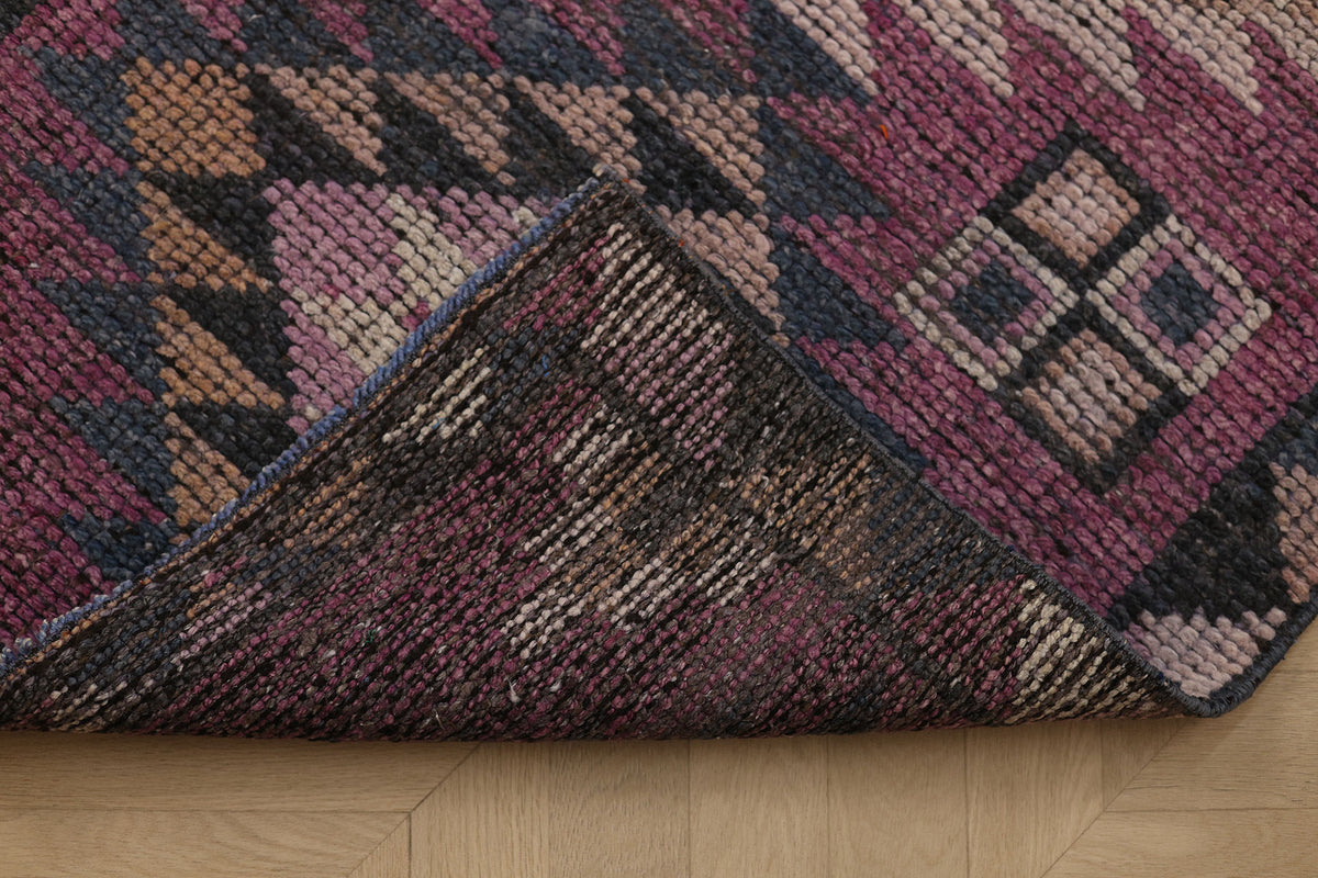 Tsenur Persian Style Runner Rug