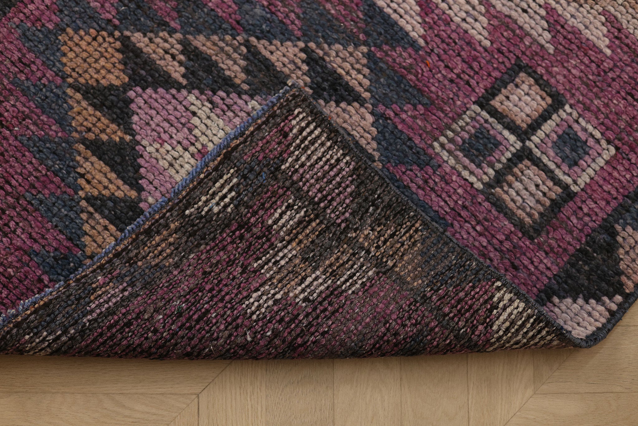 Tsenur Persian Style Runner Rug