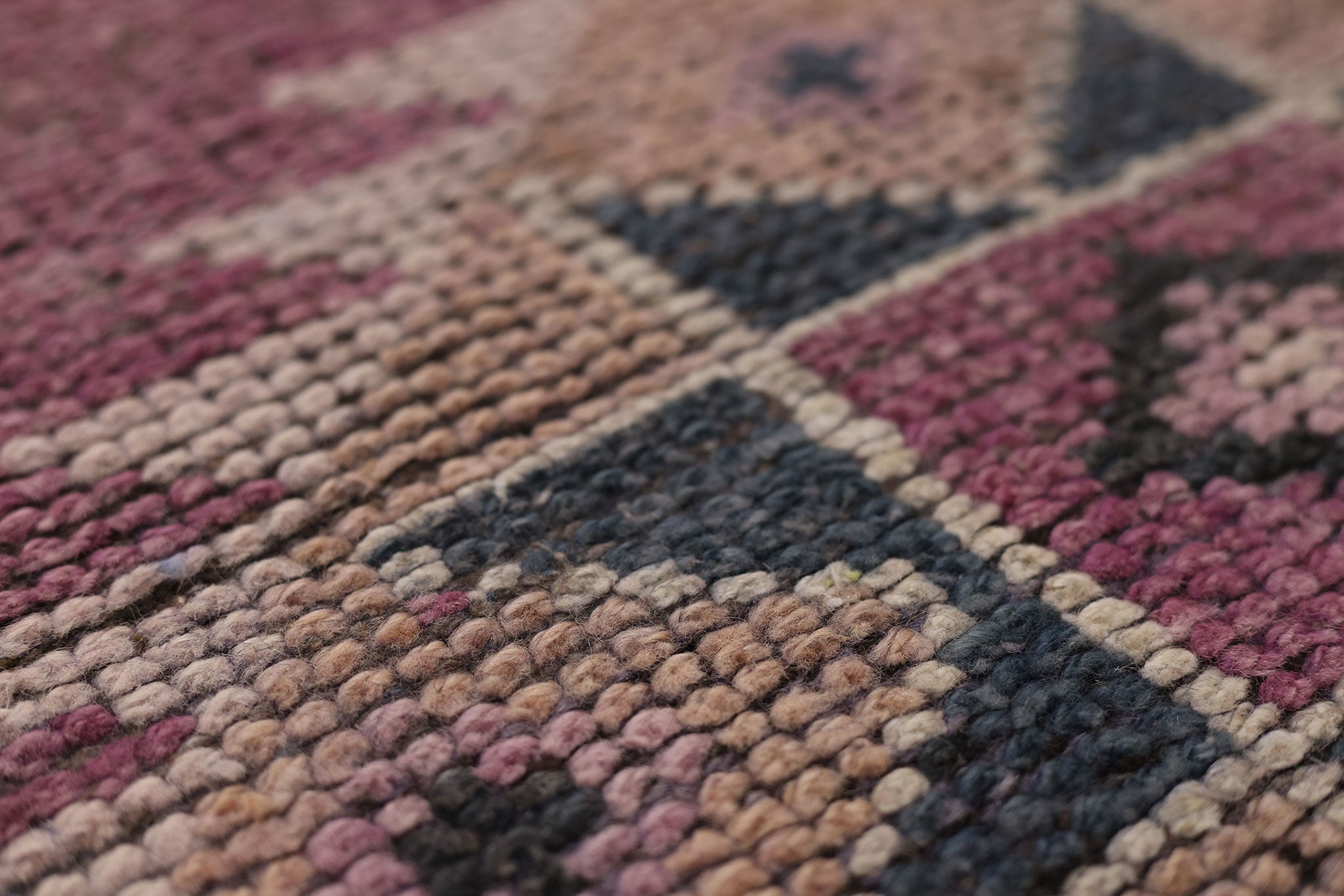 Tsenur Persian Style Runner Rug