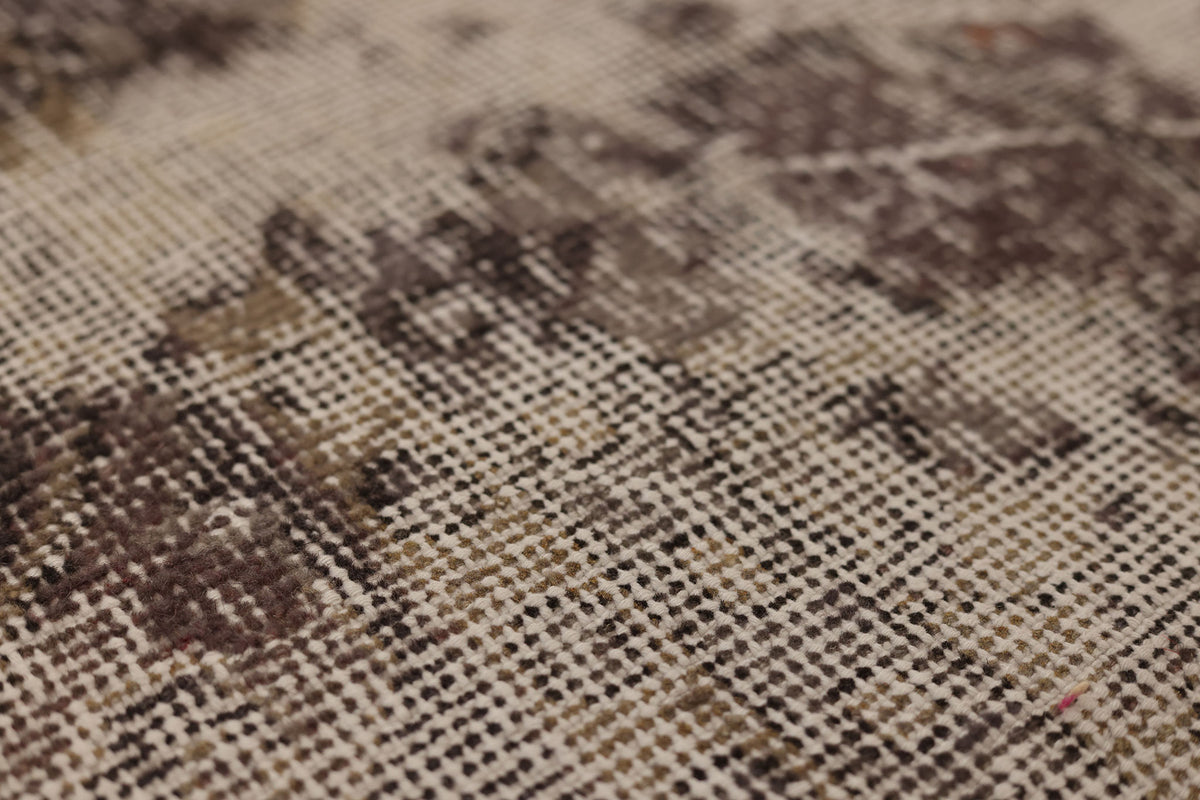 Vintage Isparta Turkish Runner Rug 2x5 ft — Beige & Brown Distressed