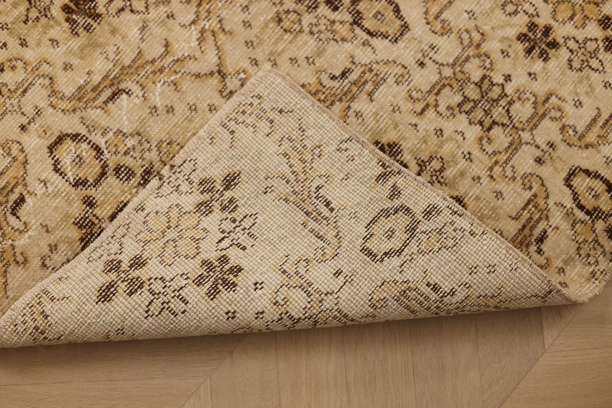 Vintage Isparta Turkish Runner Rug 2x4 ft — Beige & Brown Floral