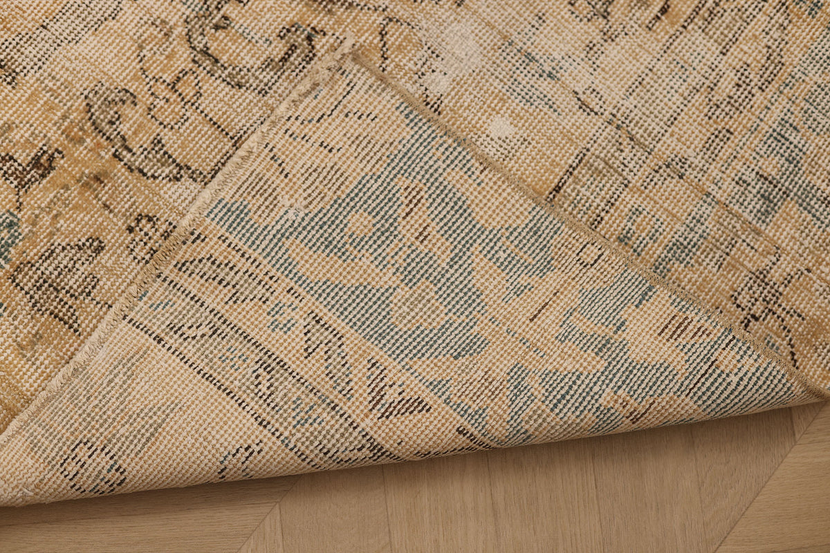 Vintage Isparta Turkish Runner Rug 2x7 ft — Beige & Blue Distressed