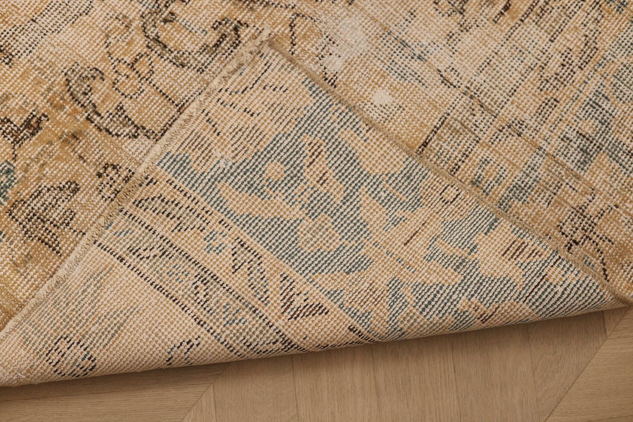 Vintage Isparta Turkish Runner Rug 2x7 ft — Beige & Blue Distressed