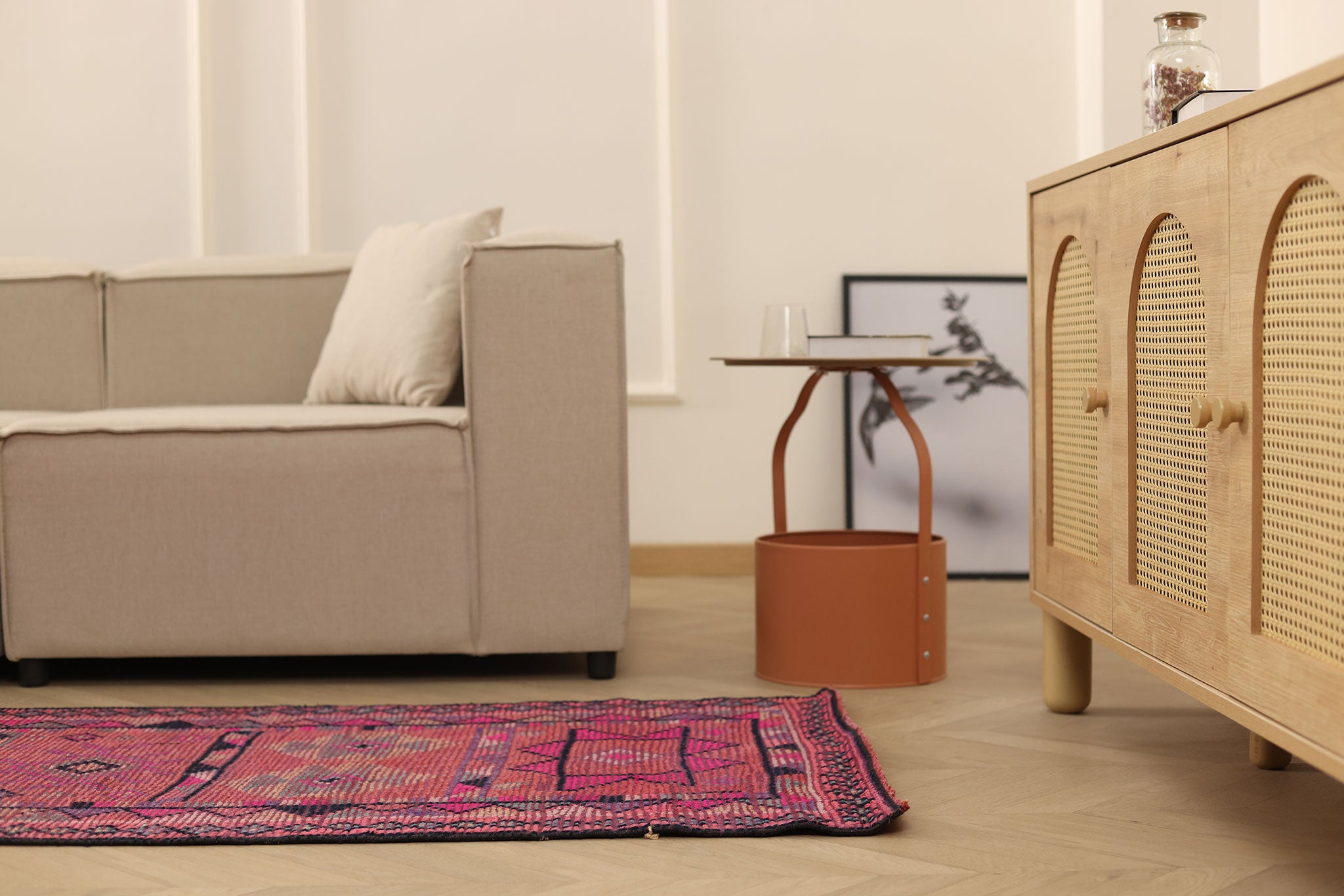 Tsenad Persian Style Runner Rug
