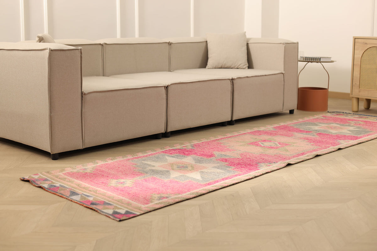 Tseniel Persian Style Runner Rug