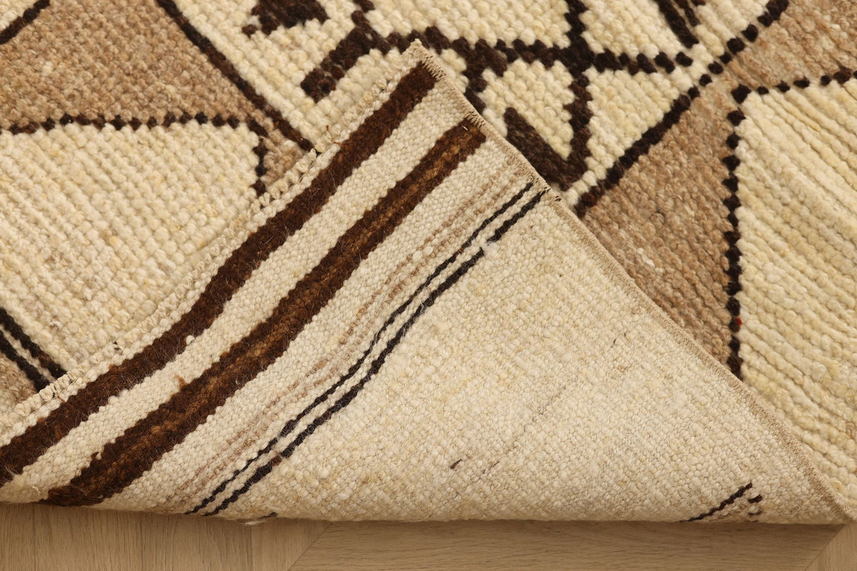 Vintage Southeastern Persian Style Runner Rug 3x12 ft — Beige & Brown Geometric