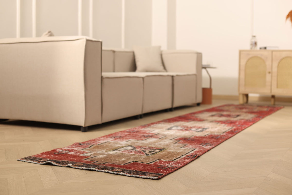 Vintage Malatya Turkish Runner Rug 3x14 ft — Red & Beige Geometric