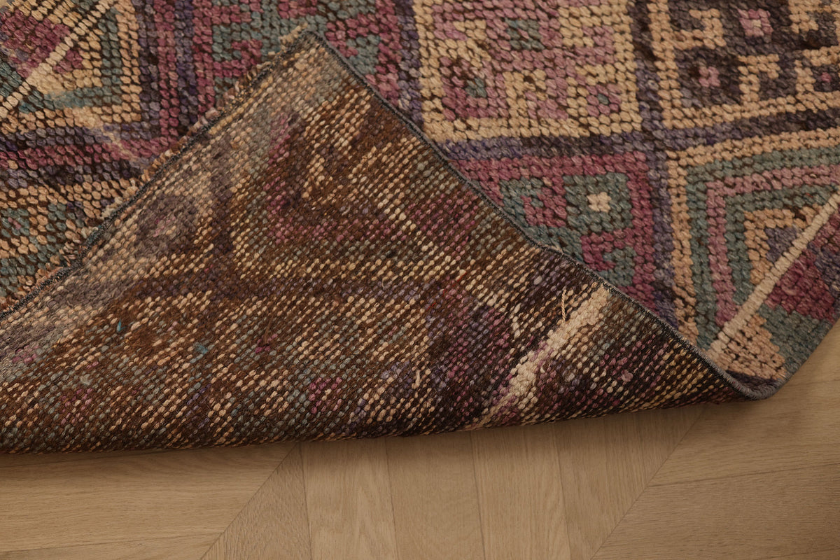 Umerenak Persian Style Runner Rug