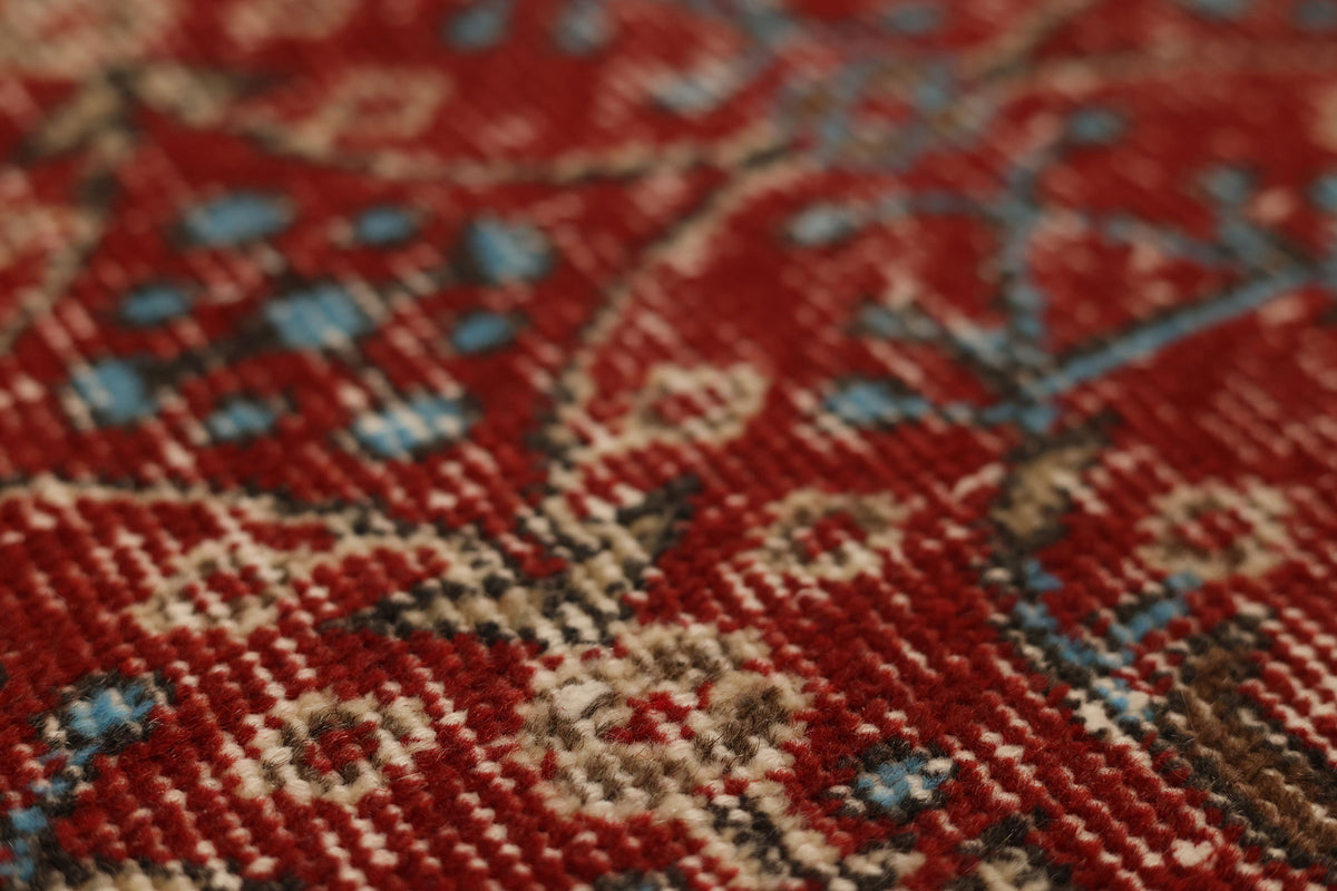 Vintage Isparta Turkish Runner Rug 2x7 ft — Red & Beige Floral