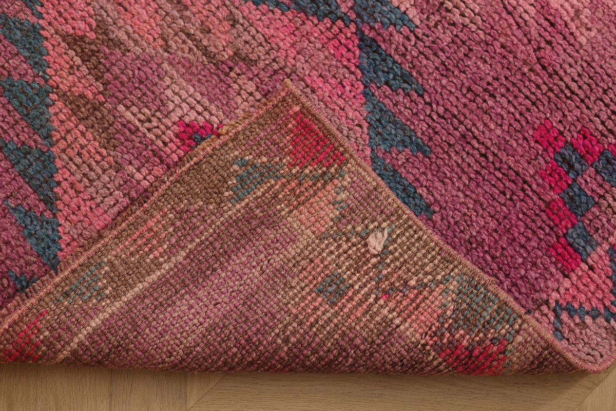 Vintage Southeastern Persian Style Runner Rug 3x11 ft — Pink & Red Geometric