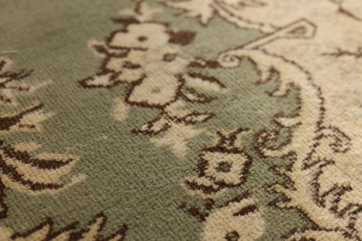 Vintage Isparta Turkish Area Rug 5x8 ft — Green & Beige Floral (No. 28600)