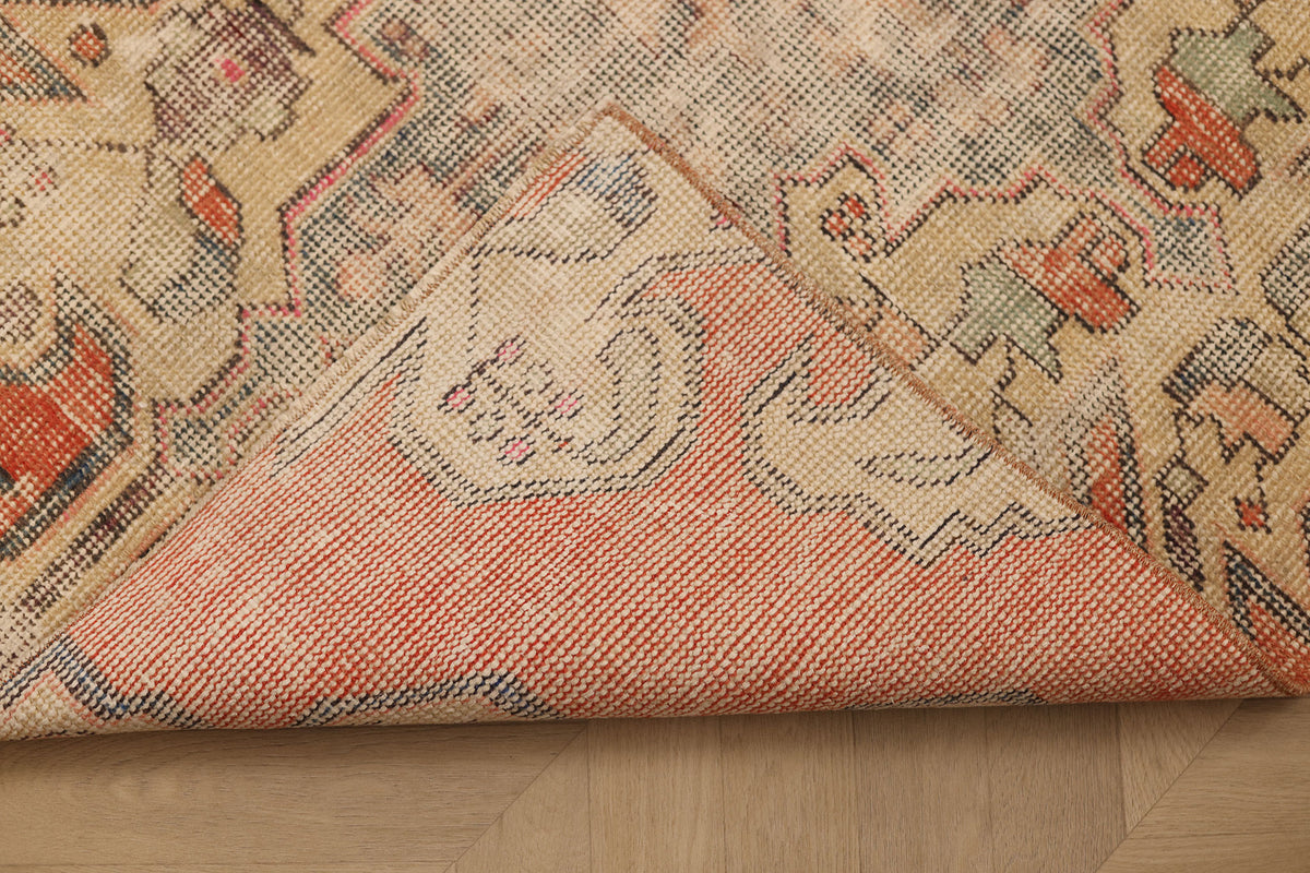 Vintage Nevşehir Turkish Area Rug 3x6 ft — Red & Beige Distressed
