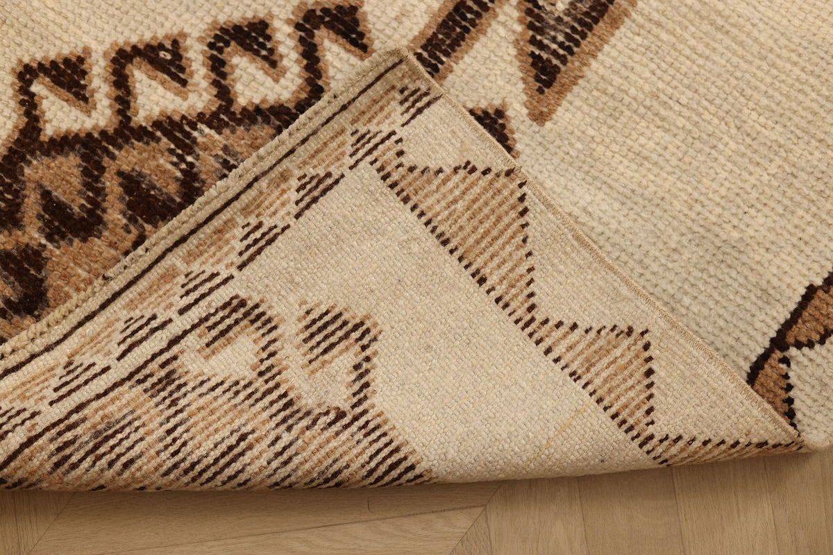 Cemurethim Persian Style Runner Rug