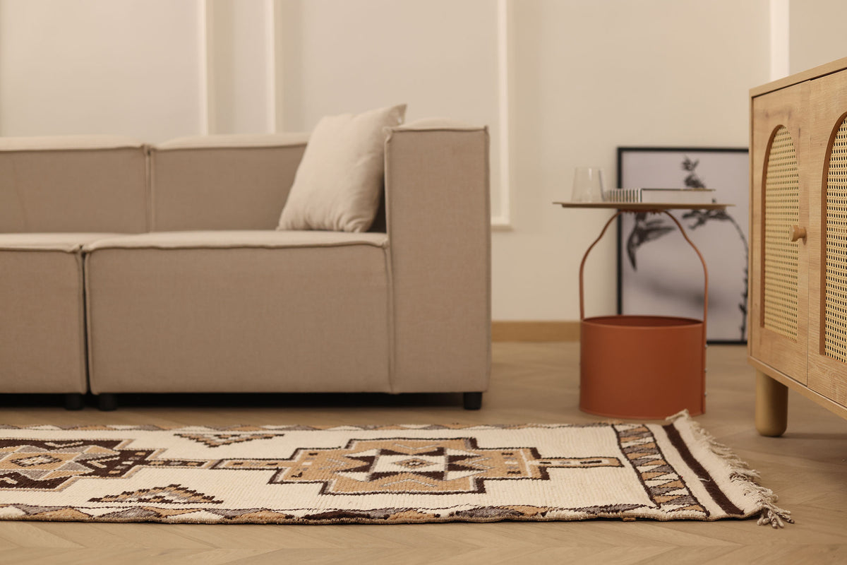 Gethurenk Persian Style Runner Rug