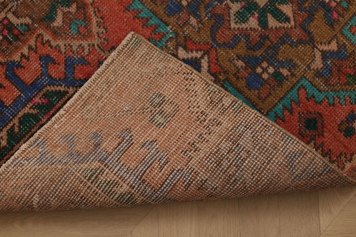 Psenur Persian Style Runner Rug