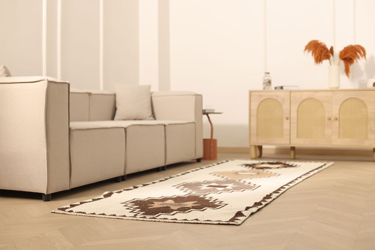 Vintage Southeastern Persian Style Runner Rug 4x11 ft — Beige & Brown Geometric