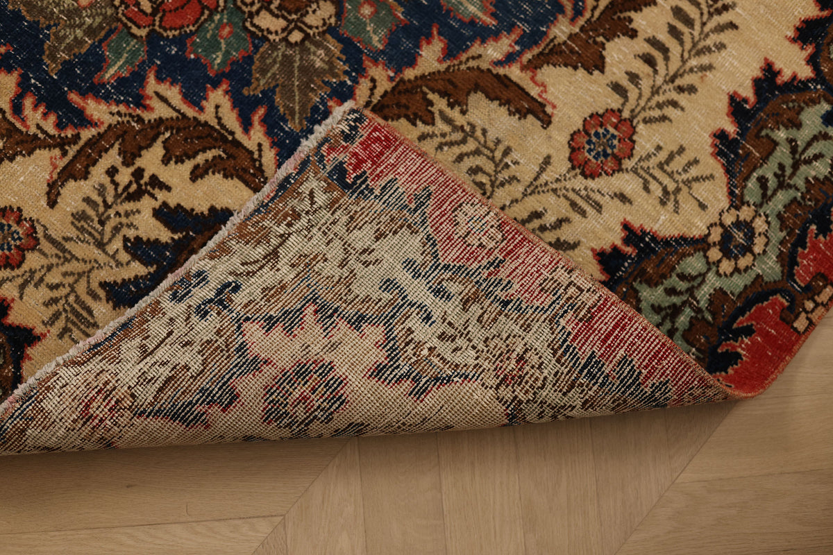 Dakhurethun Persian Style Runner Rug