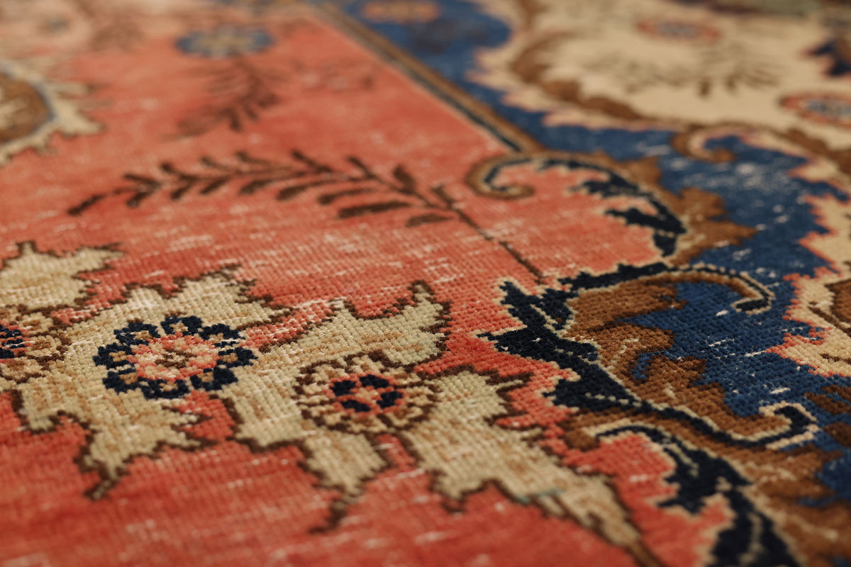 Dakhurethun Persian Style Runner Rug