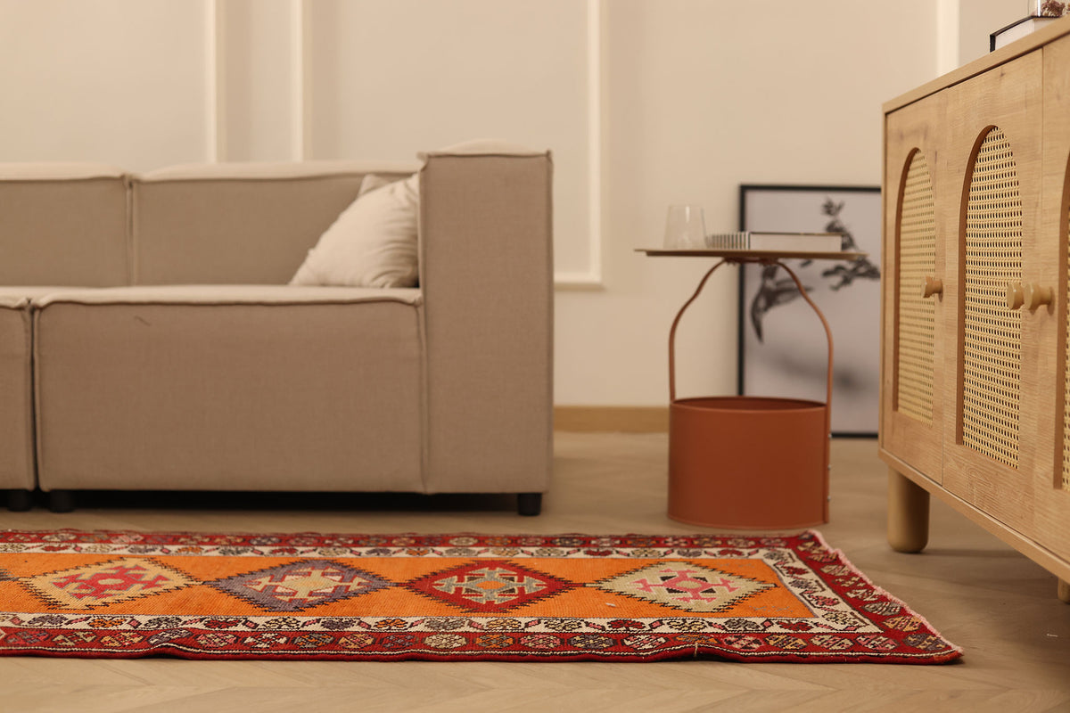 Cethverun Persian Style Runner Rug