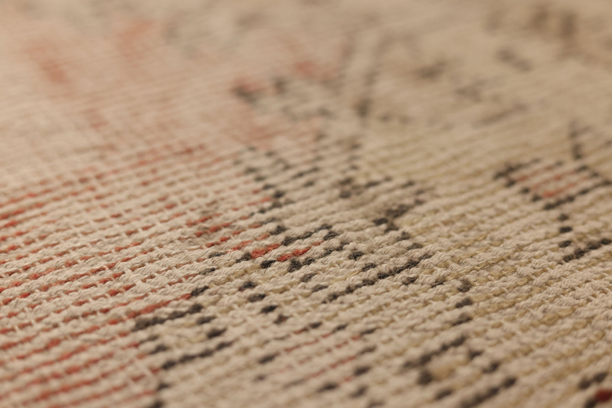Vintage Niğde Turkish Runner Rug 2x8 ft — White & Brown Distressed