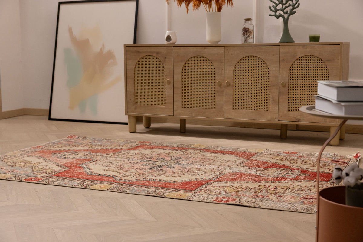 Vintage Nevşehir Turkish Area Rug 4x7 ft — Red & Beige Floral