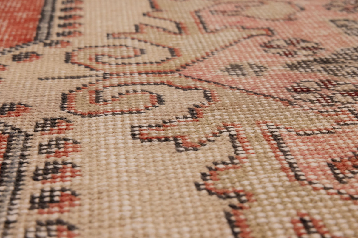 Vintage Nevşehir Turkish Area Rug 4x7 ft — Red & Beige Floral