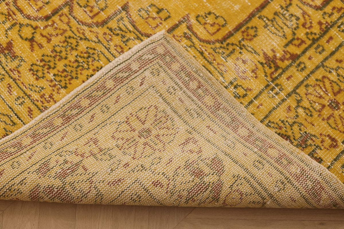 Vintage Isparta Turkish Area Rug 6x9 ft — Yellow & Orange Floral