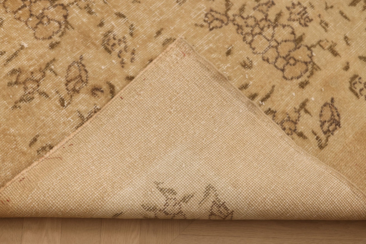 Vintage Isparta Turkish Area Rug 5x10 ft — Beige & Brown Floral