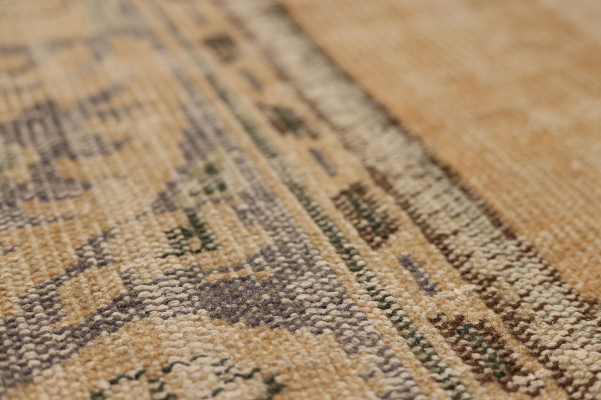 Vintage Isparta Turkish Runner Rug 2x9 ft — Beige & Gray Geometric