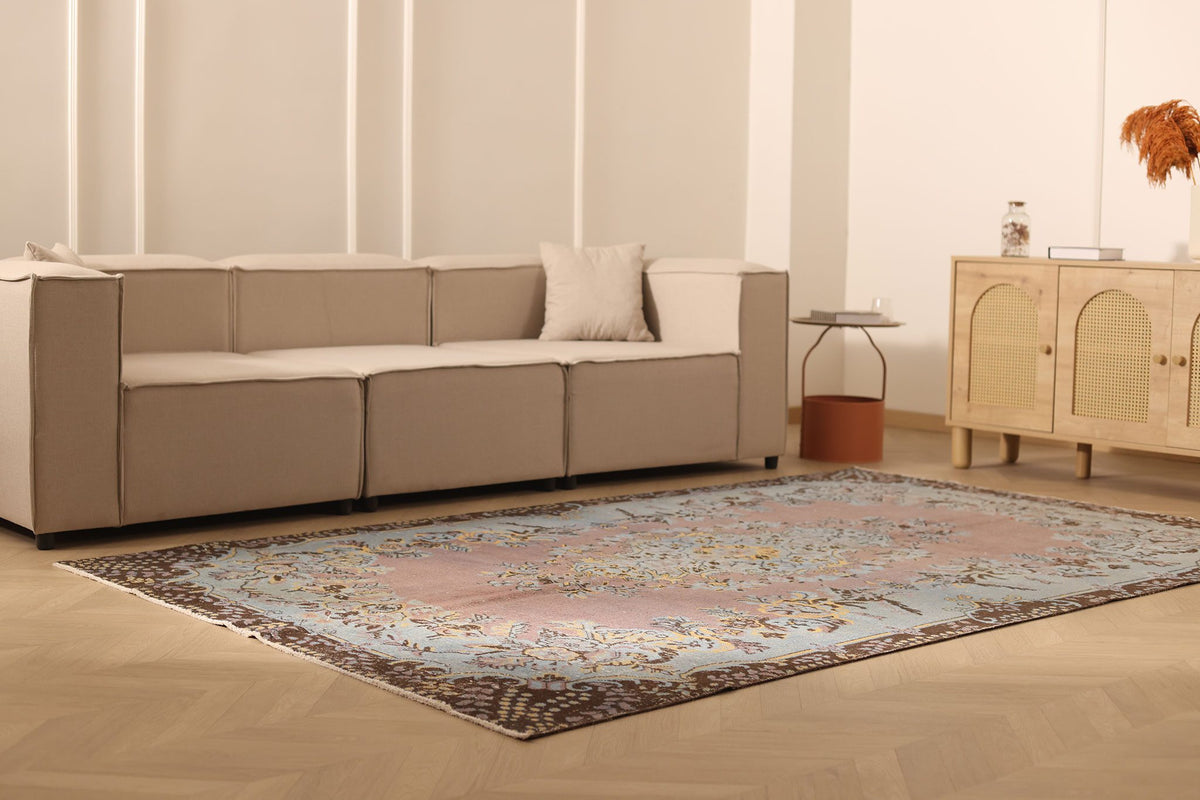 Vintage Isparta Turkish Area Rug 6x10 ft — Pink & Brown Floral