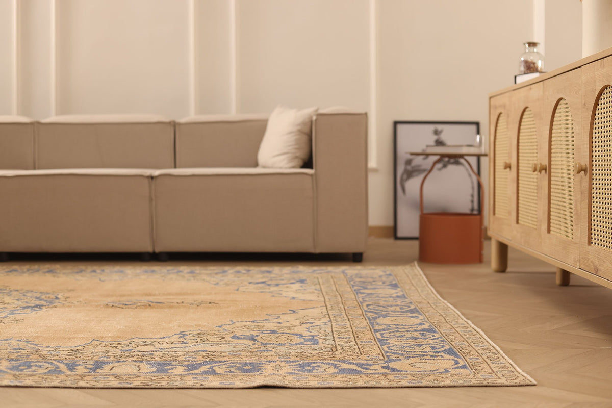 Vintage Isparta Turkish Area Rug 7x10 ft — Beige & Blue Floral