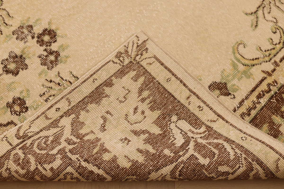 Vintage Isparta Turkish Area Rug 6x9 ft — Beige & Brown Floral