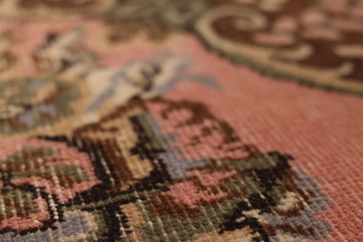 Vintage Isparta Turkish Area Rug 6x9 ft — Beige & Pink Floral