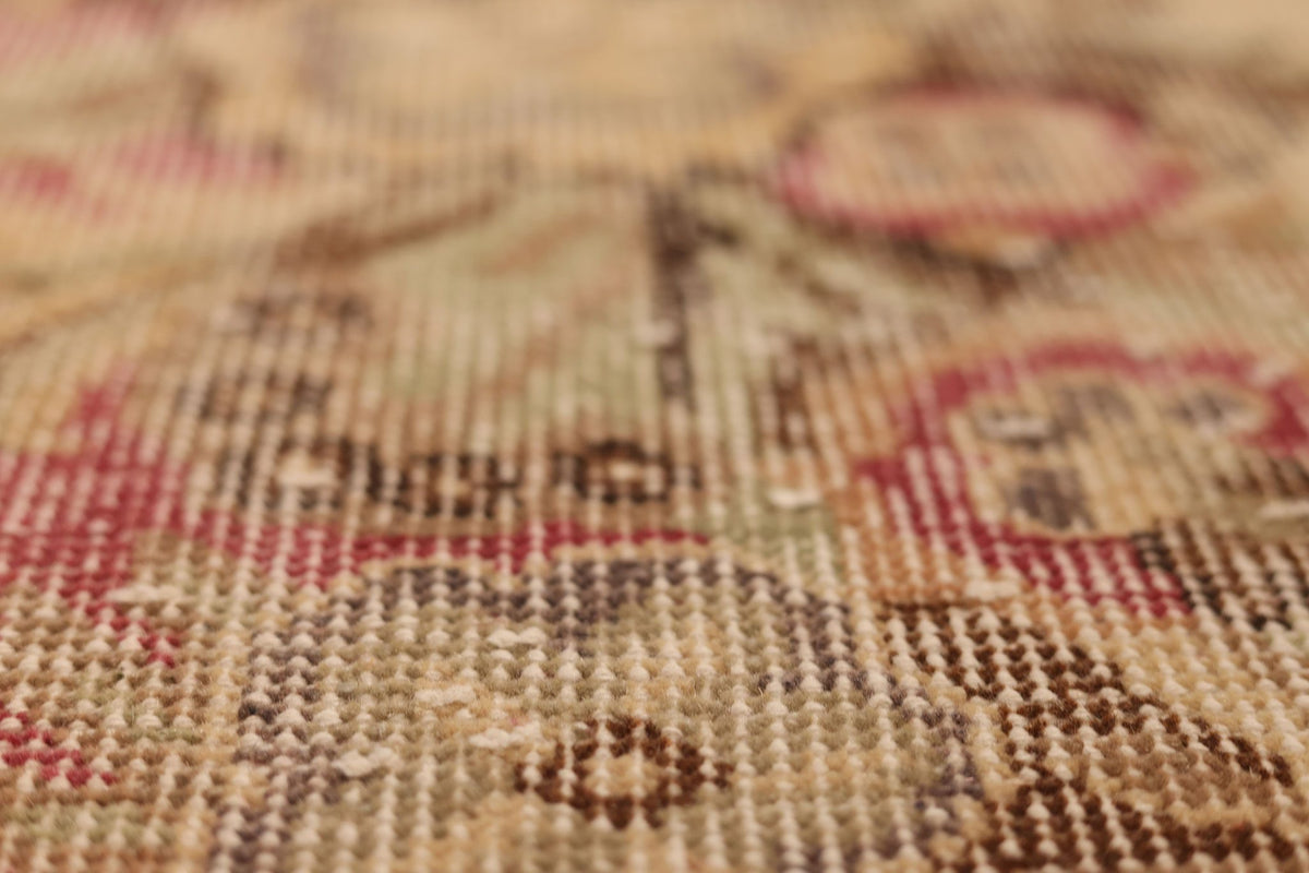 Vintage Isparta Turkish Area Rug 6x10 ft — Red & Beige Floral