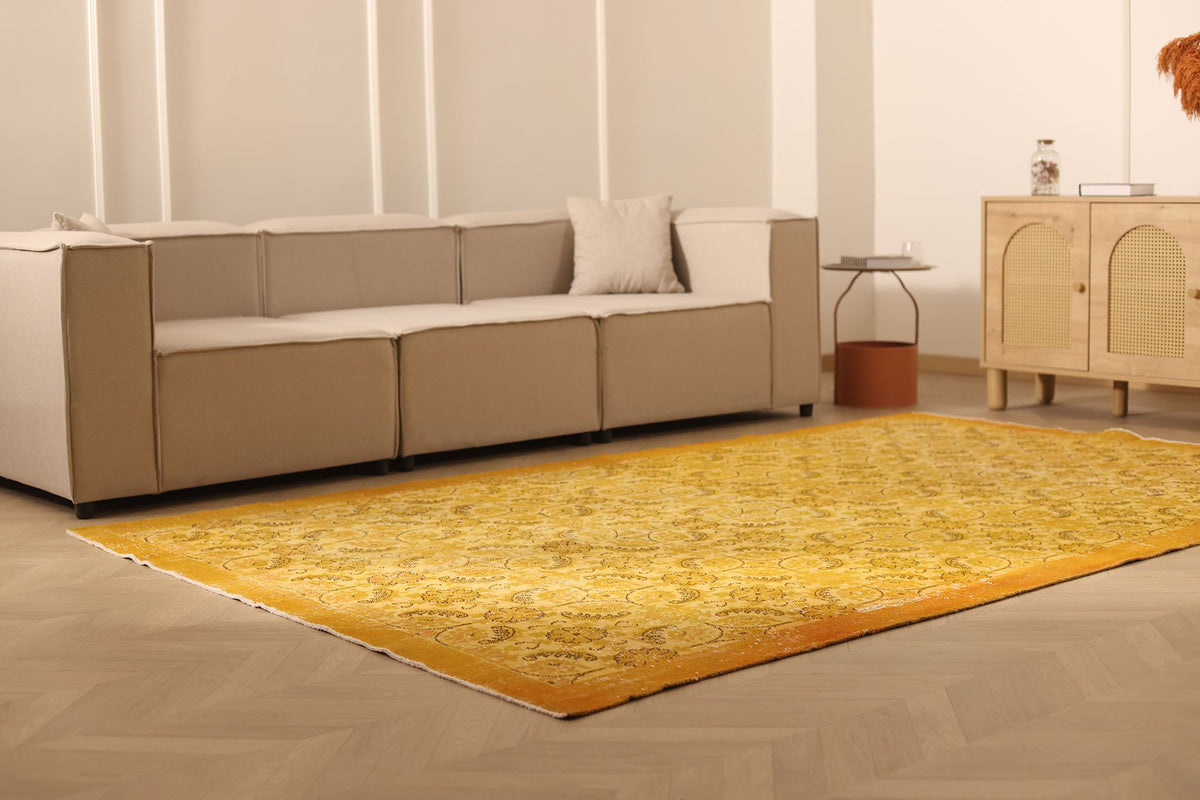 Vintage Isparta Turkish Area Rug 6x10 ft — Orange & Yellow Floral