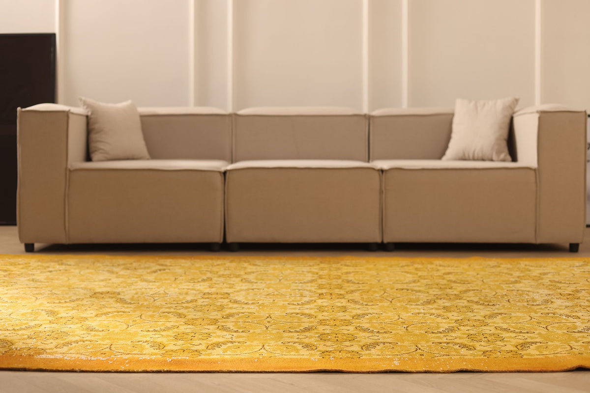 Vintage Isparta Turkish Area Rug 6x10 ft — Orange & Yellow Floral